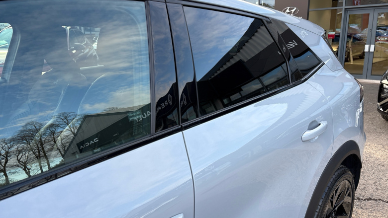 Renault Symbioz 1.6 E-Tech FHEV 145 Iconic Esprit Alpine 5dr Auto Hybrid Estate